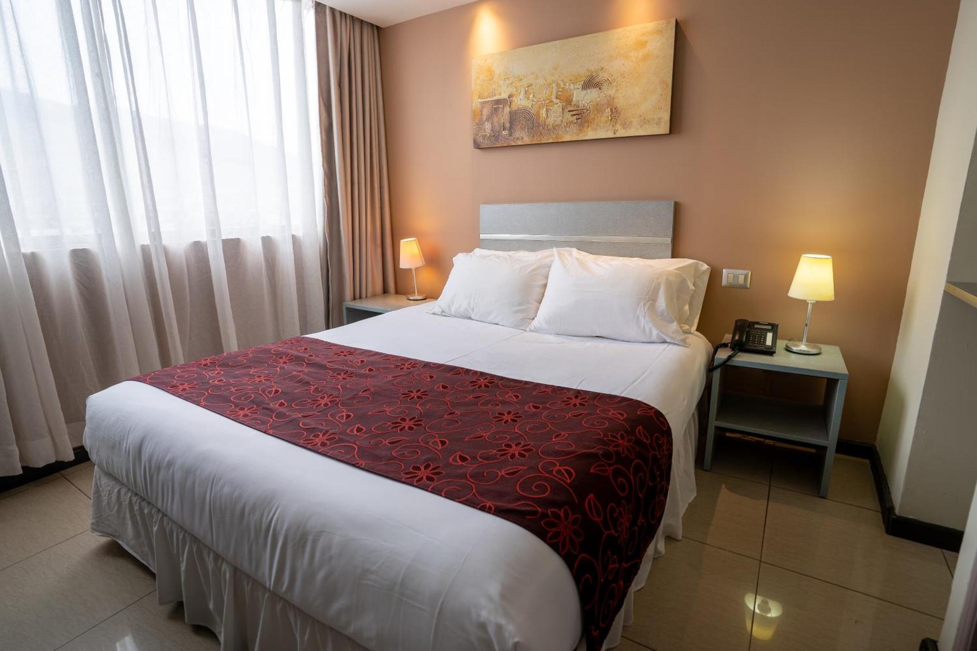 Hotel Gavina Express Iquique Esterno foto