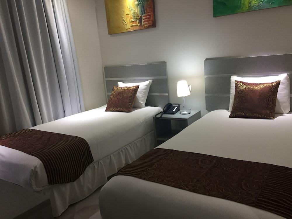 Hotel Gavina Express Iquique Esterno foto